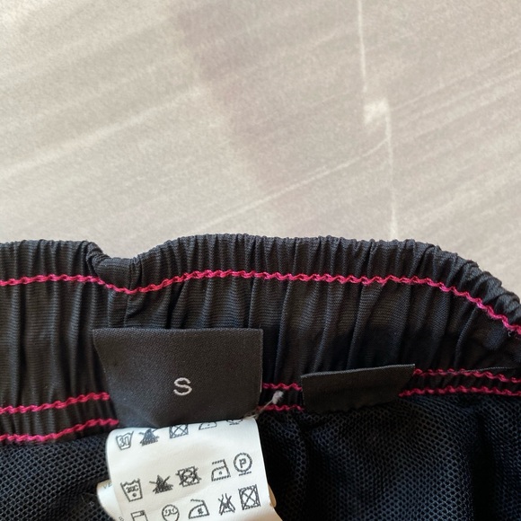 Hugo Boss Mini Trunks - Picture 3 of 3